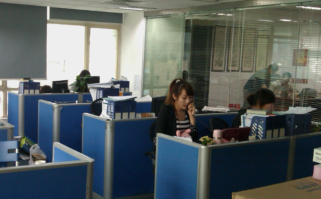 图文快印与复印装订服务对比：如何匹配企业文档需求